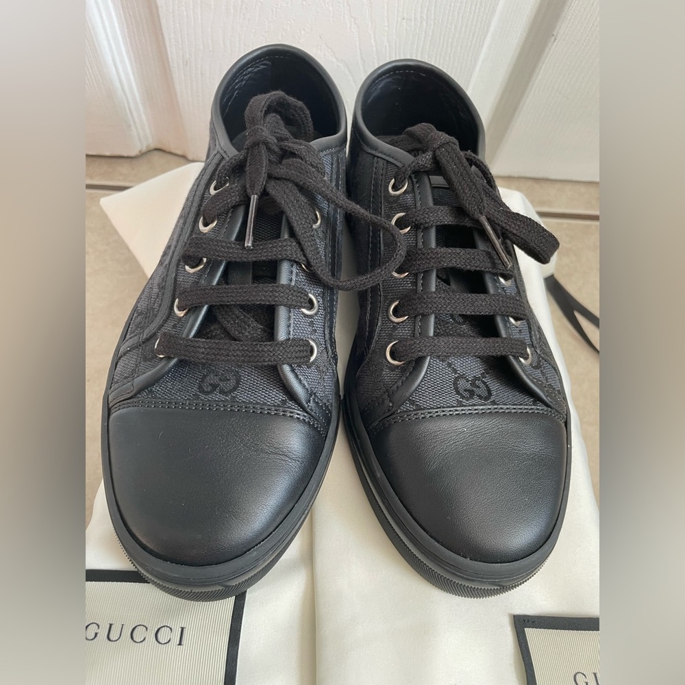Gucci shoes - Picture 2 of 6